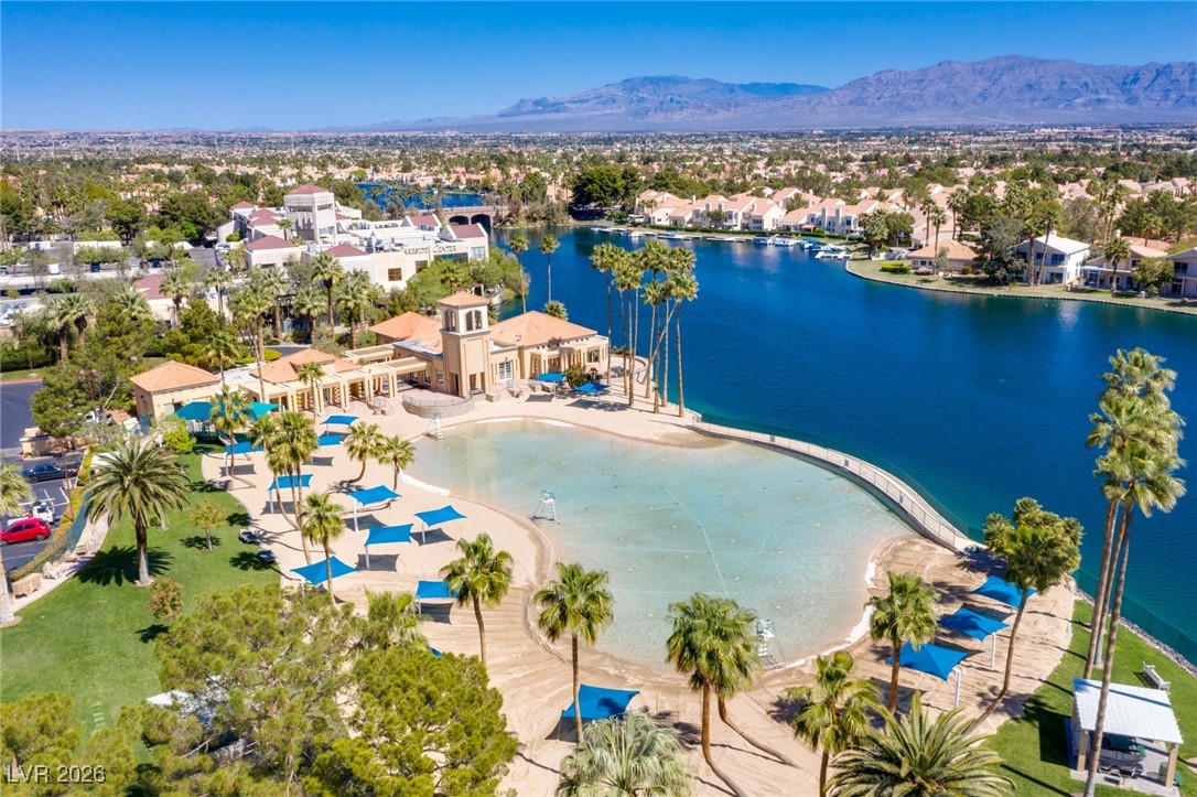 8001 Ryans Reef Lane Las Vegas NV 89128