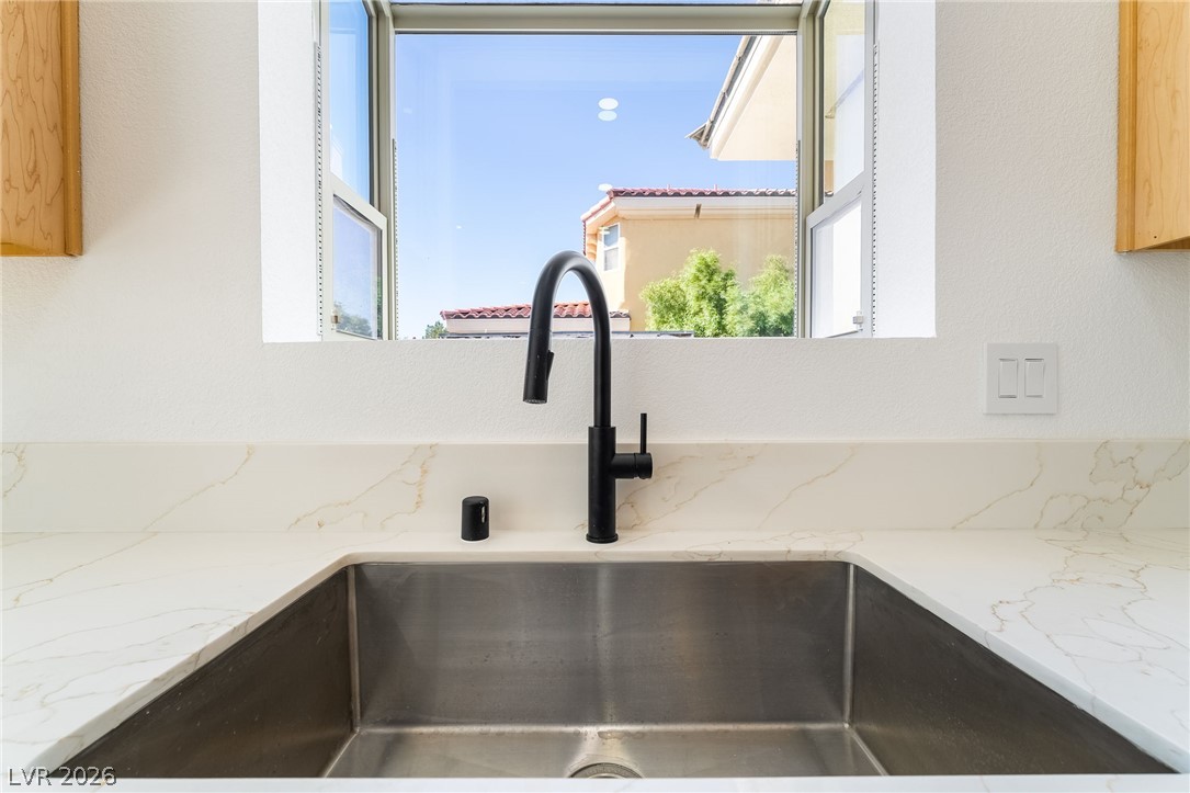 3869 Rawhide Street Las Vegas NV 89120