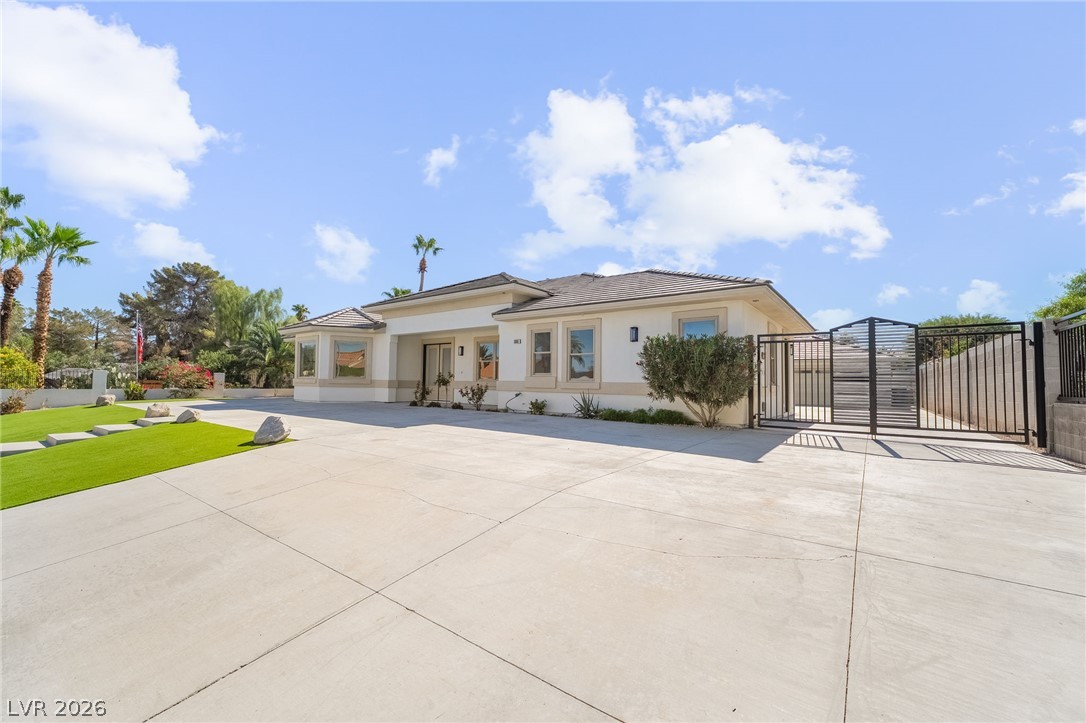 3869 Rawhide Street Las Vegas NV 89120