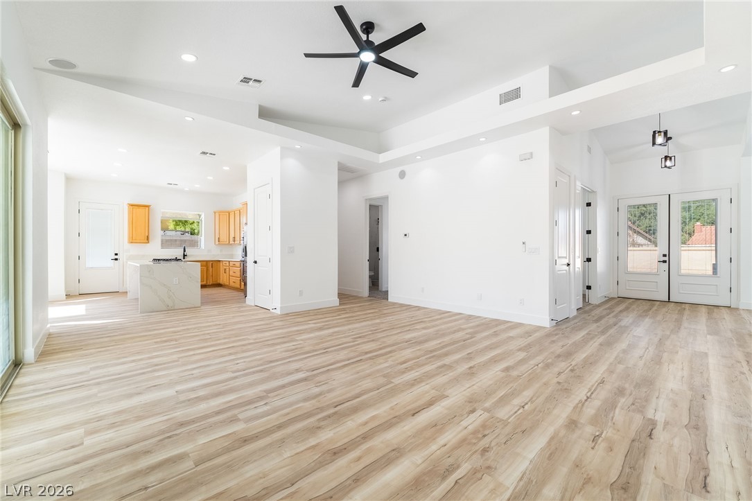 3869 Rawhide Street Las Vegas NV 89120