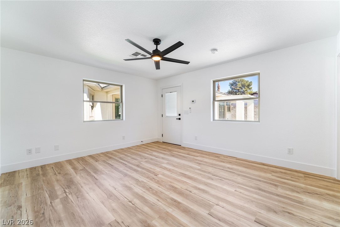 3869 Rawhide Street Las Vegas NV 89120