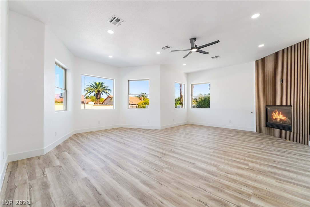 3869 Rawhide Street Las Vegas NV 89120