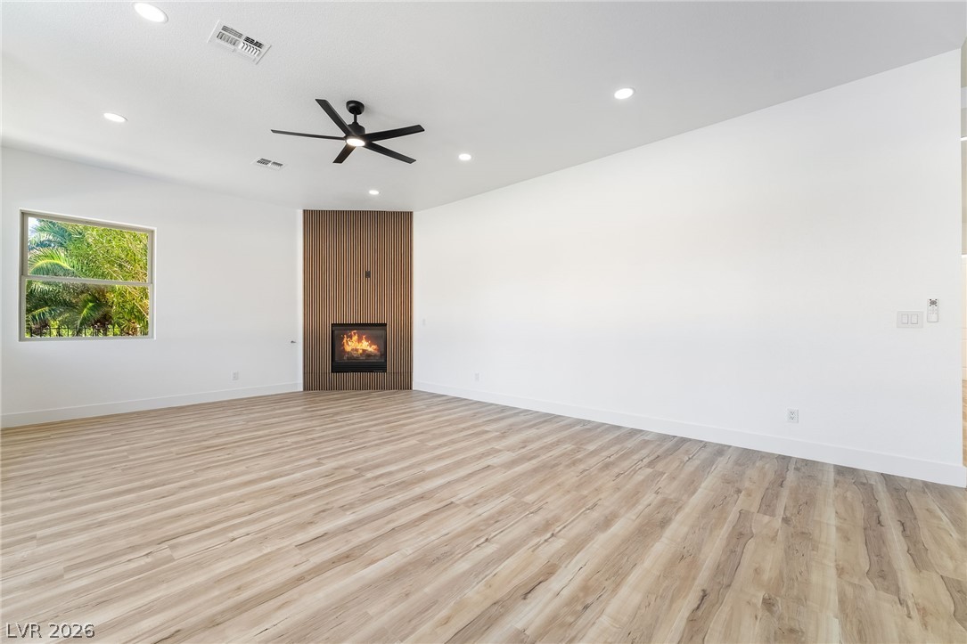 3869 Rawhide Street Las Vegas NV 89120