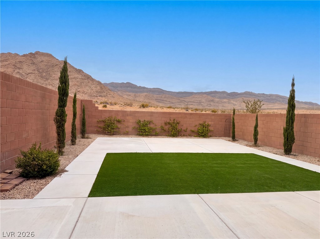 5627 Ridge Run Street Las Vegas NV 89166