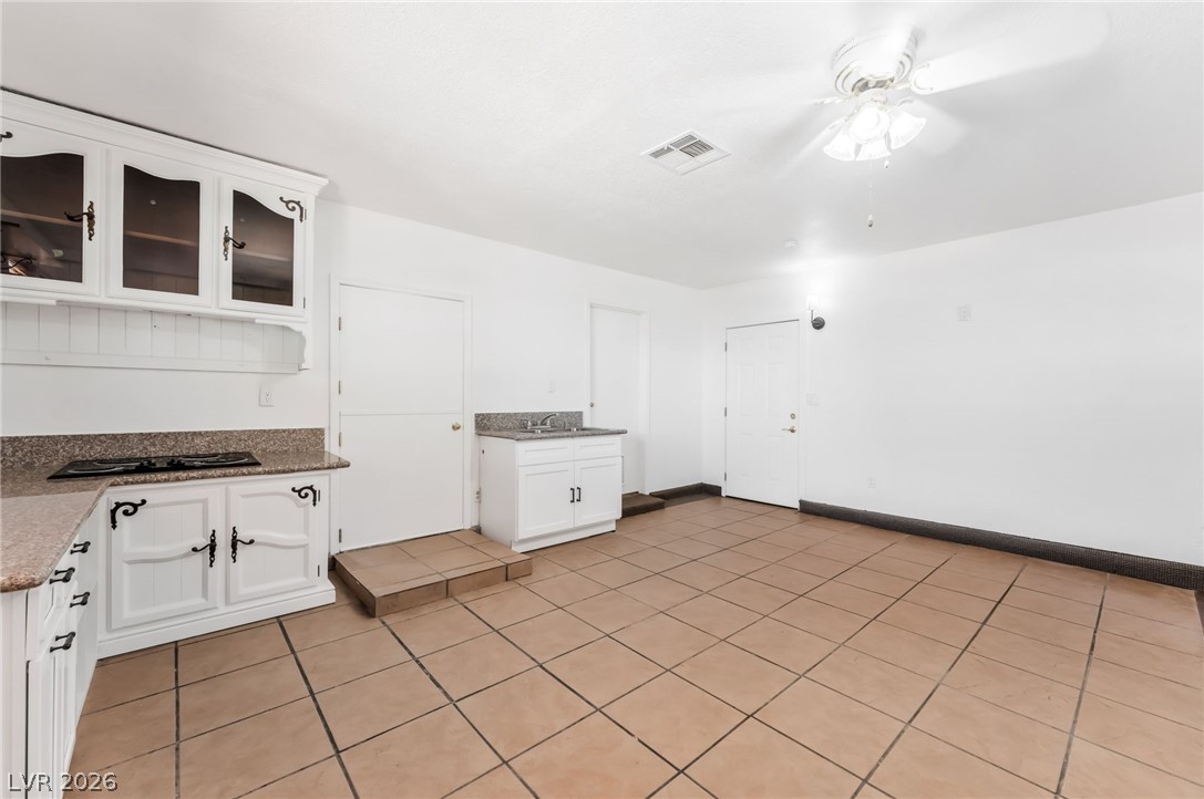 5517 Bromley Avenue Las Vegas NV 89107