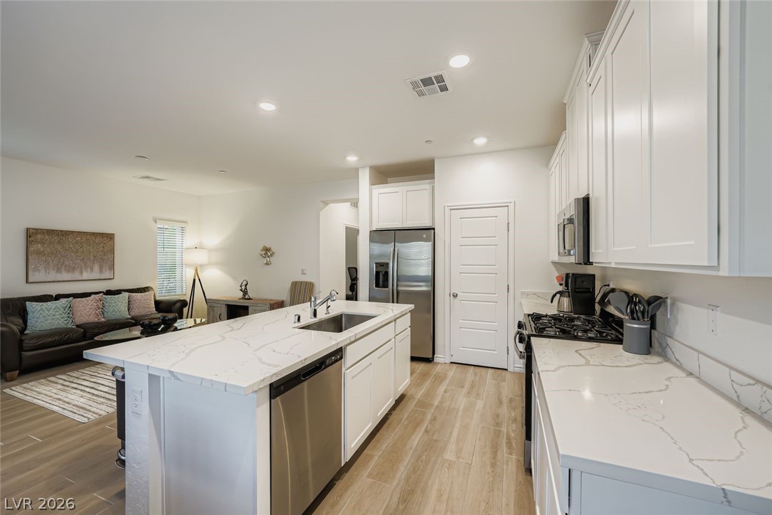 600 North Carriage Hill Drive 1184 Las Vegas NV 89138
