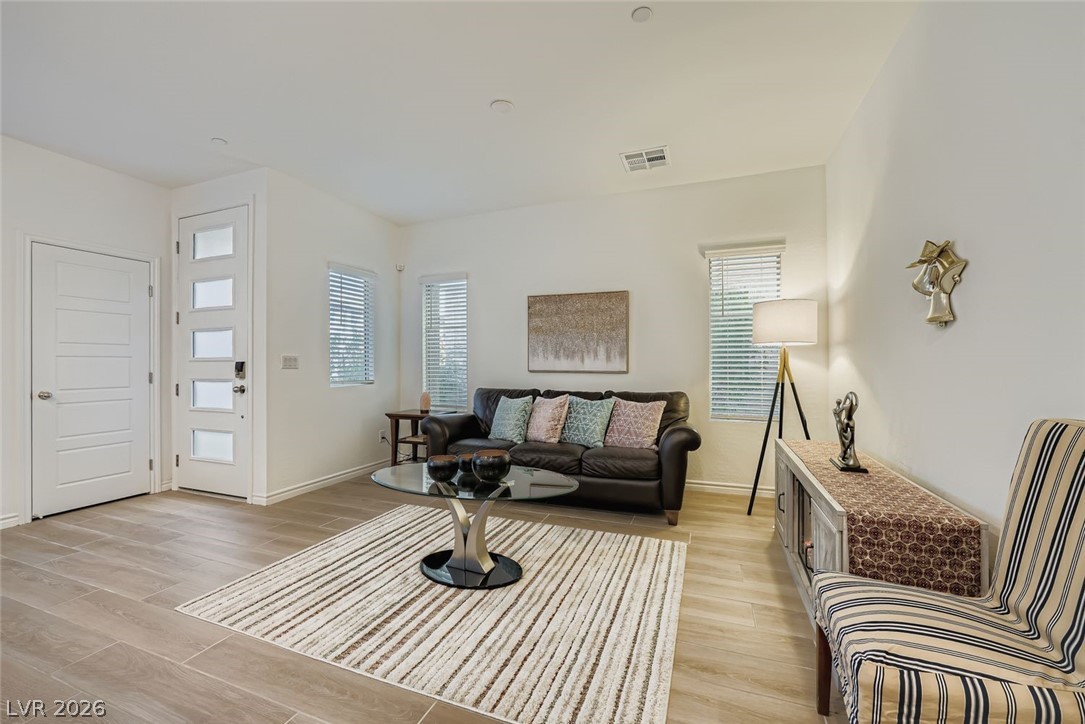 600 North Carriage Hill Drive 1184 Las Vegas NV 89138