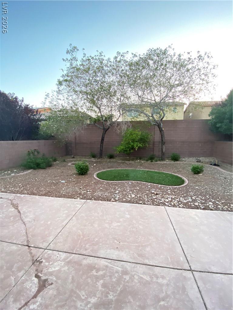 9969 Silver Cliff Street Las Vegas NV 89178