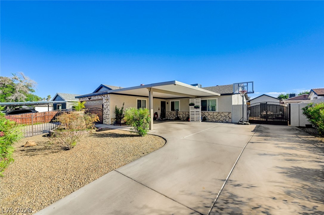 6317 Molino Street Las Vegas NV 89108