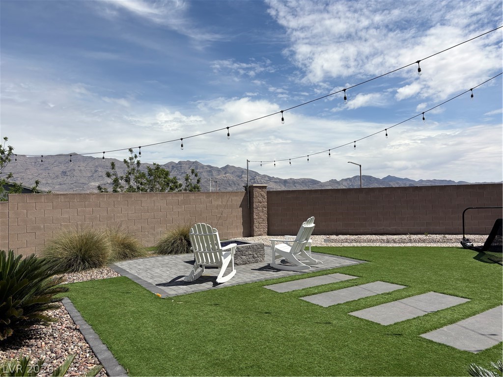 4304 Solitude Falls Avenue North Las Vegas NV 89084