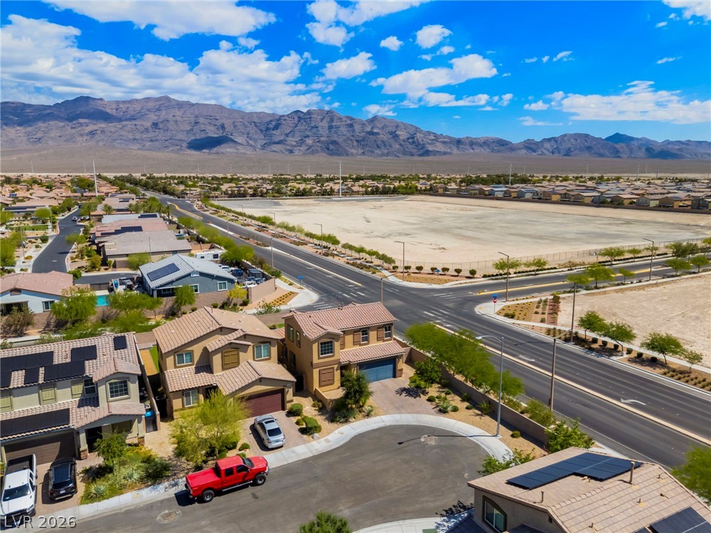 4304 Solitude Falls Avenue North Las Vegas NV 89084