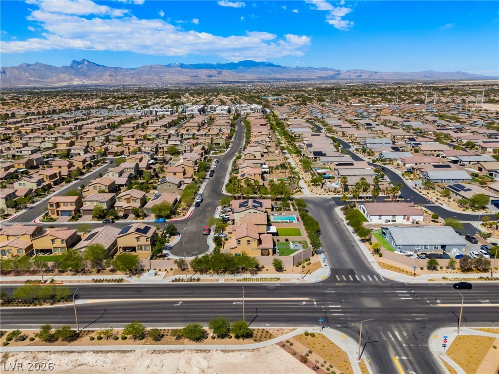 4304 Solitude Falls Avenue North Las Vegas NV 89084