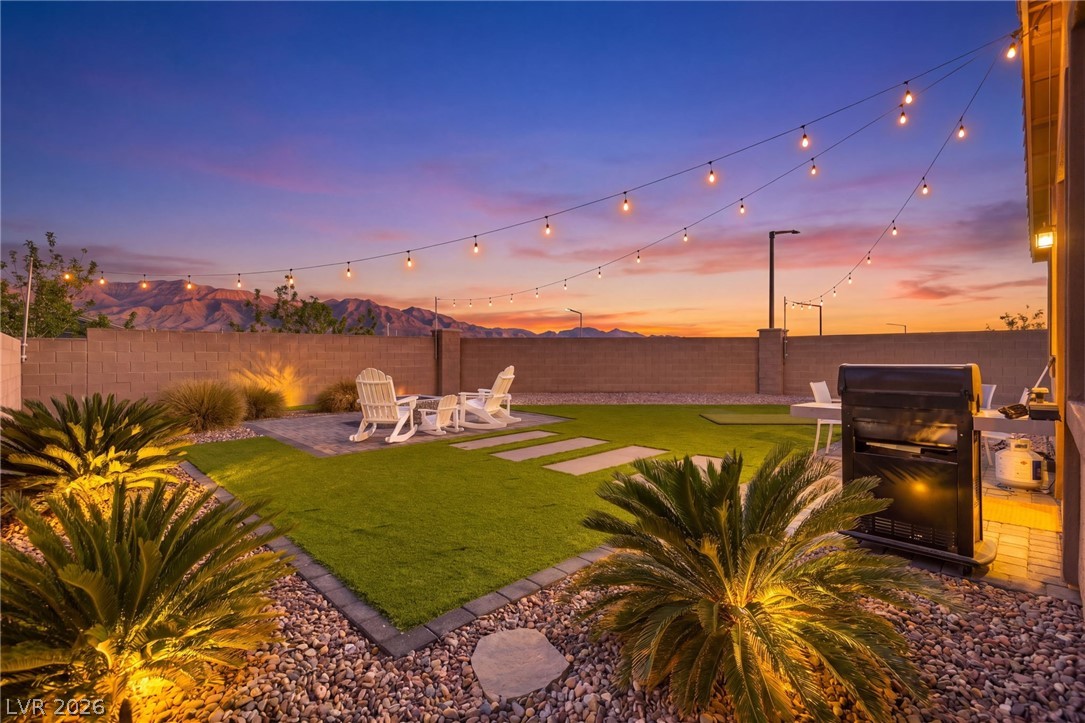 4304 Solitude Falls Avenue North Las Vegas NV 89084