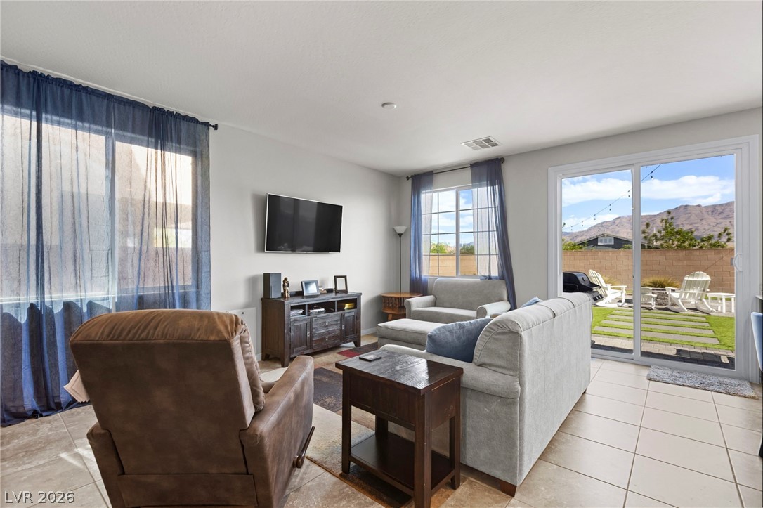 4304 Solitude Falls Avenue North Las Vegas NV 89084