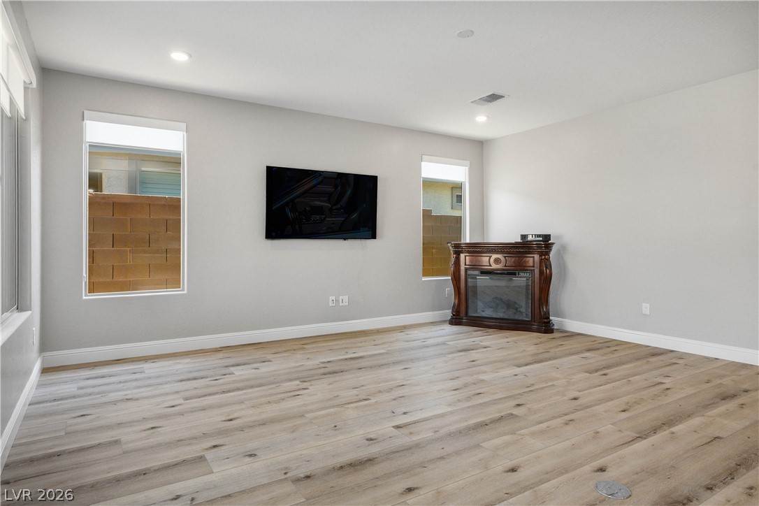 6432 Linden Street North Las Vegas NV 89086