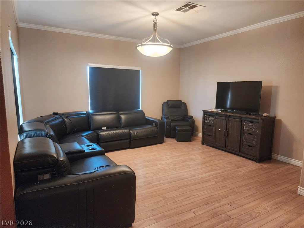 4876 Marco Polo Street North Las Vegas NV 89031