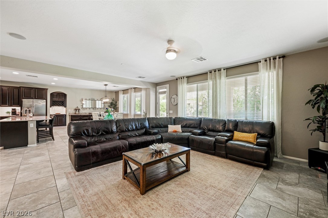 10142 Meriweather Grove Avenue Las Vegas NV 89166
