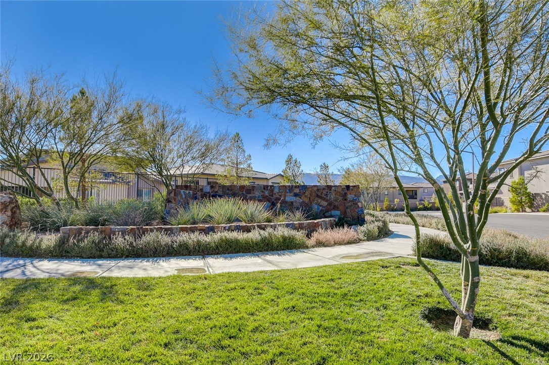 12428 Pine Bend Avenue Las Vegas NV 89138