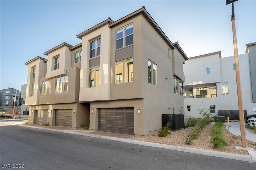 1543 Stone Perch Street Las Vegas NV 89138