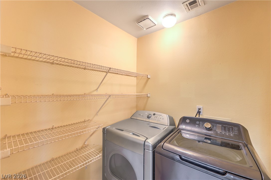 2041 Willowbury Drive D Las Vegas NV 89108