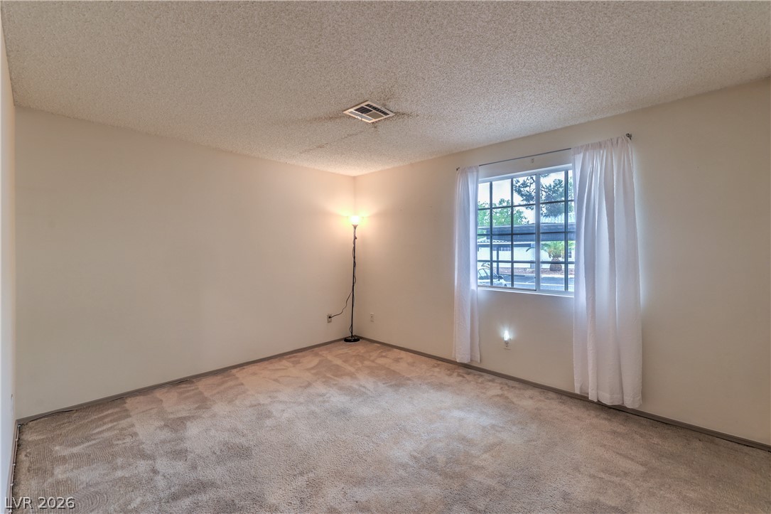 2041 Willowbury Drive D Las Vegas NV 89108