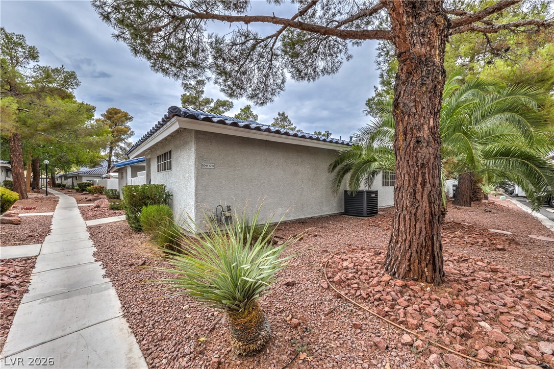 2041 Willowbury Drive D Las Vegas NV 89108