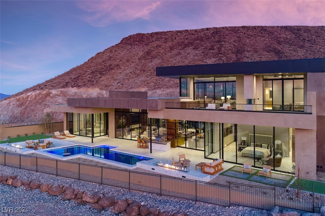 7 Stoneshead Court Henderson NV 89012