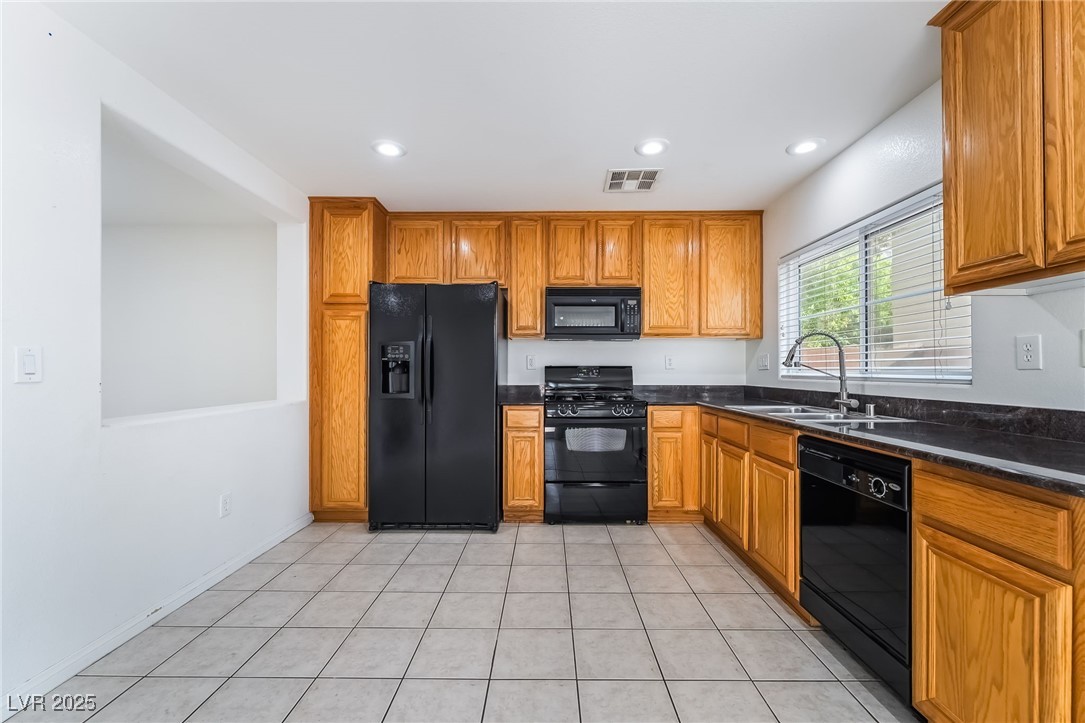 9395 Fort Bayard Avenue Las Vegas NV 89178