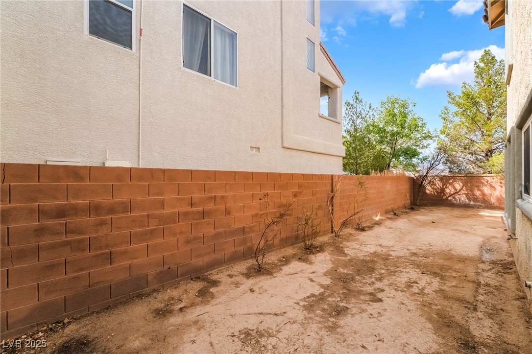 9395 Fort Bayard Avenue Las Vegas NV 89178