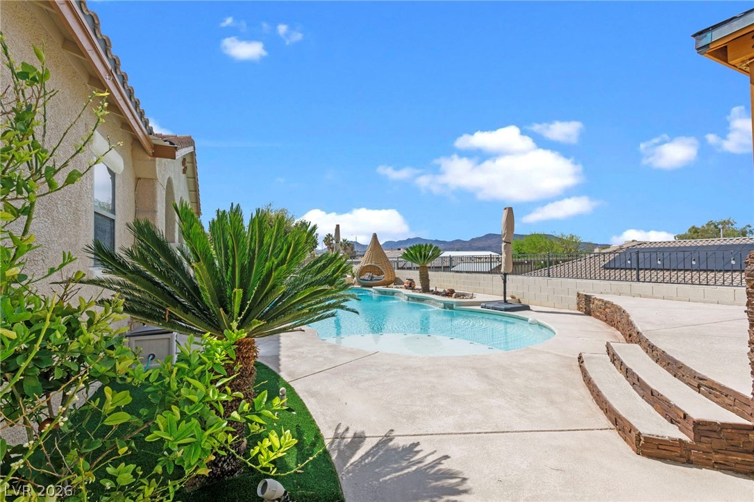 248 Hull Street Henderson NV 89015