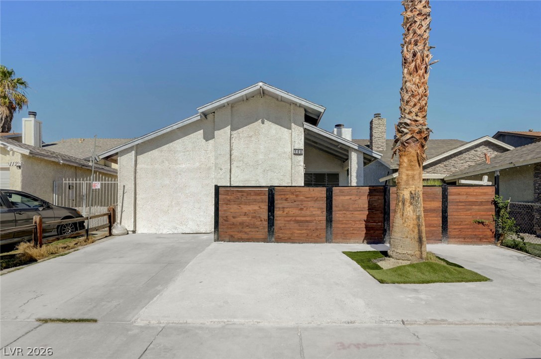 108 Sirnoble Street Las Vegas NV 89110