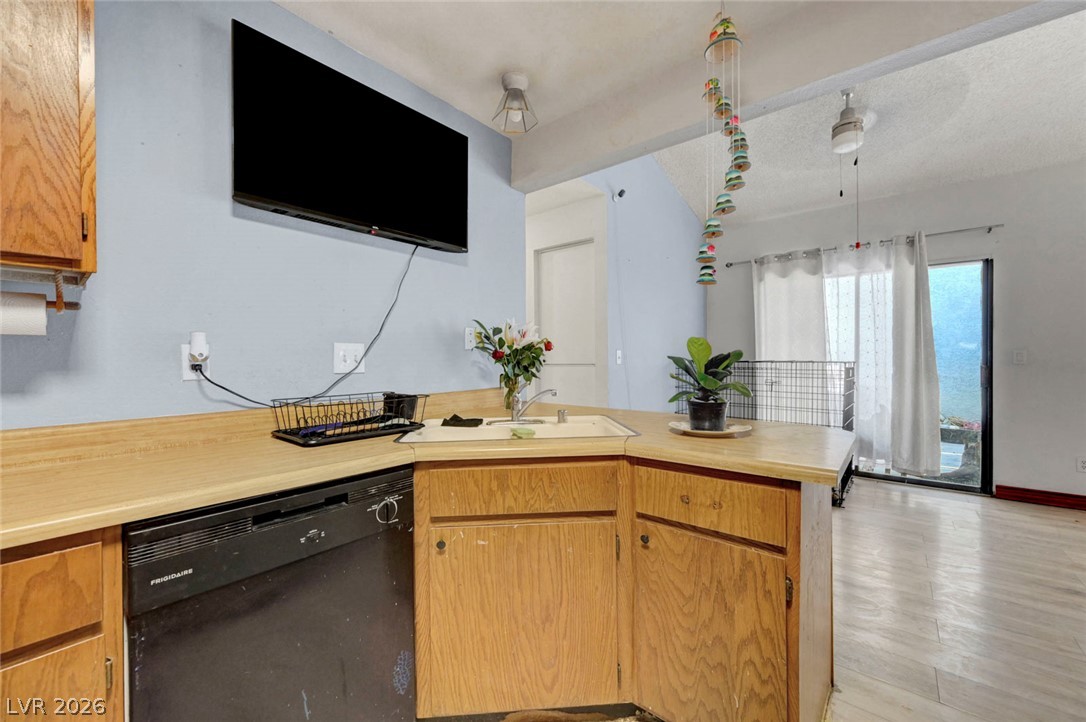 108 Sirnoble Street Las Vegas NV 89110