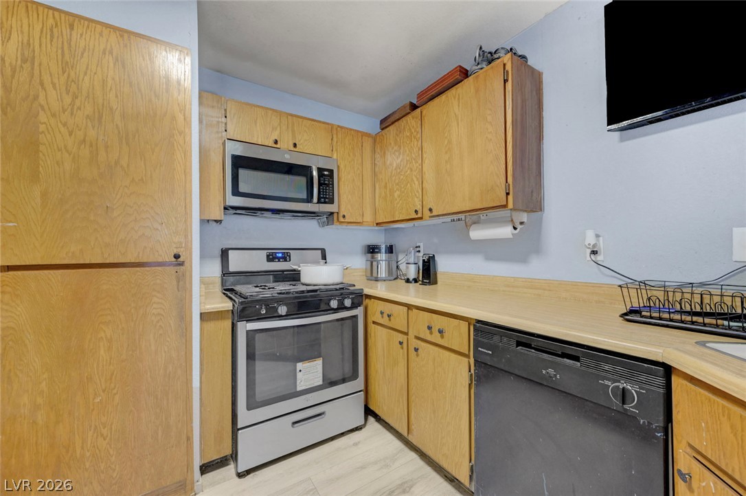 108 Sirnoble Street Las Vegas NV 89110