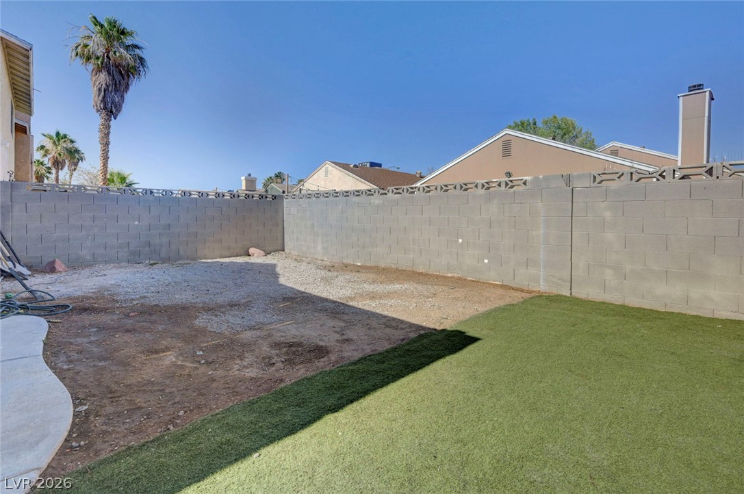 108 Sirnoble Street Las Vegas NV 89110