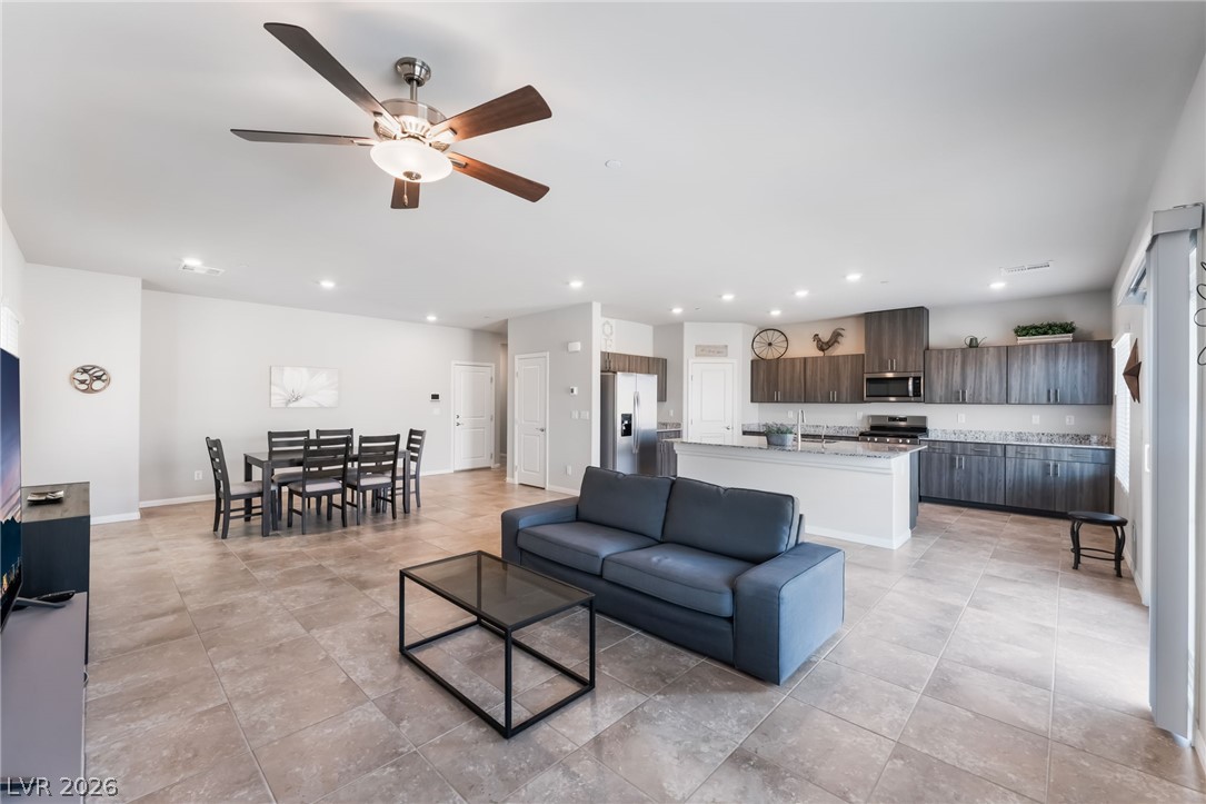7100 Woodrow Ranch Street Las Vegas NV 89166