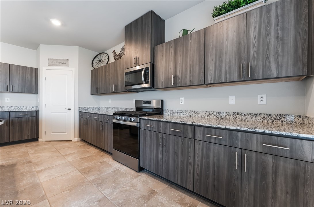 7100 Woodrow Ranch Street Las Vegas NV 89166