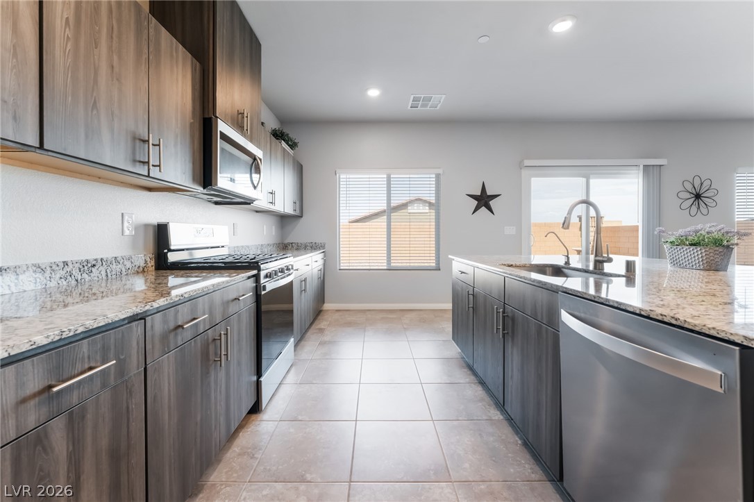 7100 Woodrow Ranch Street Las Vegas NV 89166