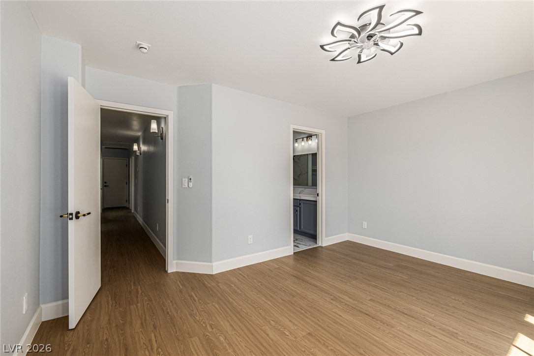 1043 Silver Creek Avenue Las Vegas NV 89183