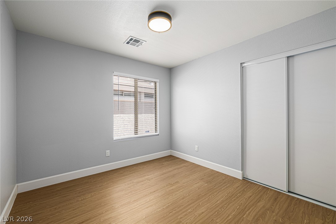 1043 Silver Creek Avenue Las Vegas NV 89183