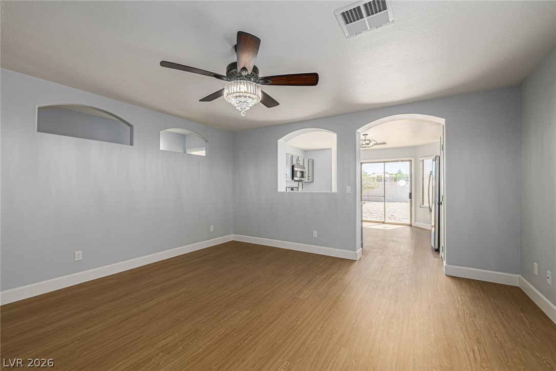 1043 Silver Creek Avenue Las Vegas NV 89183