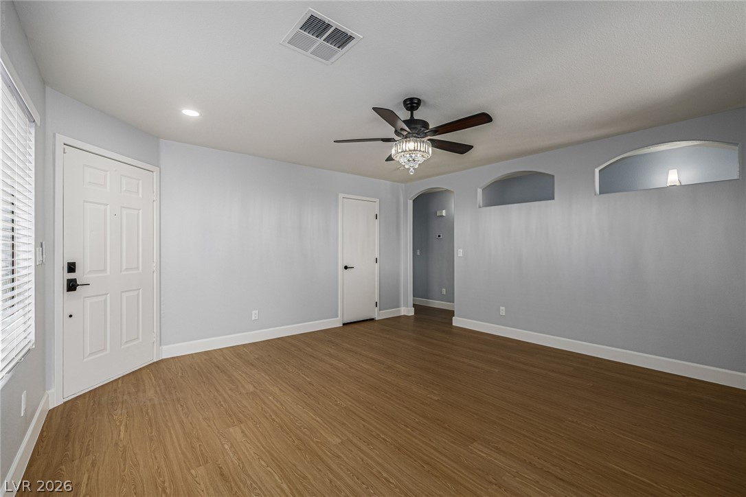1043 Silver Creek Avenue Las Vegas NV 89183