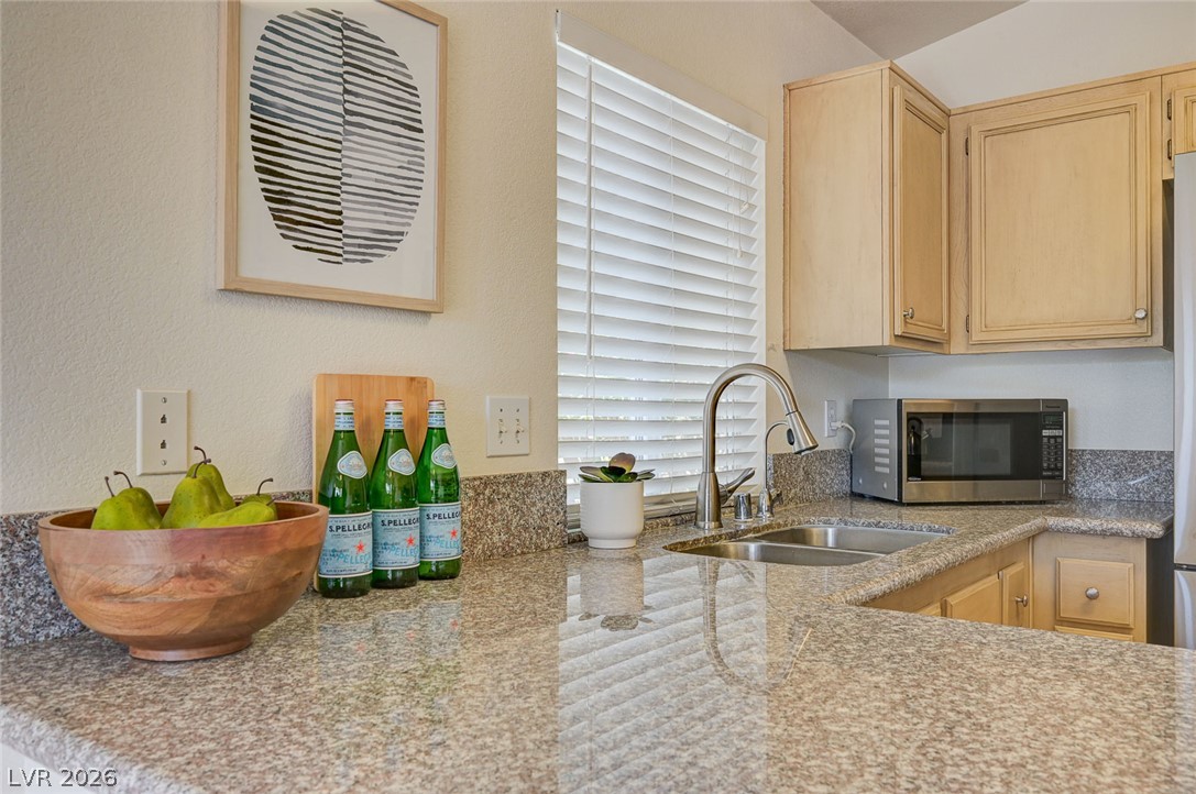 6553 Wild River Drive Las Vegas NV 89108