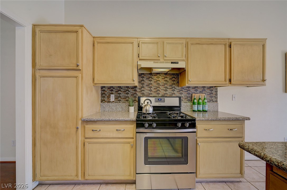 6553 Wild River Drive Las Vegas NV 89108