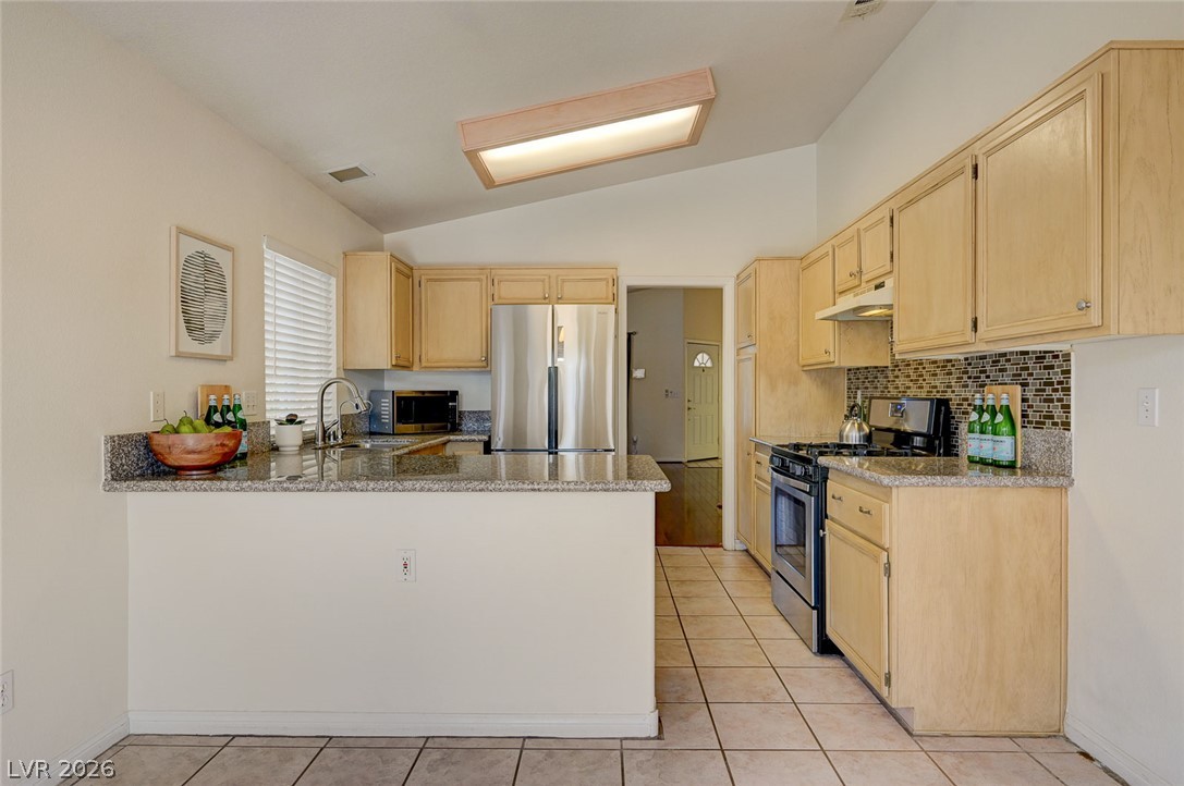 6553 Wild River Drive Las Vegas NV 89108
