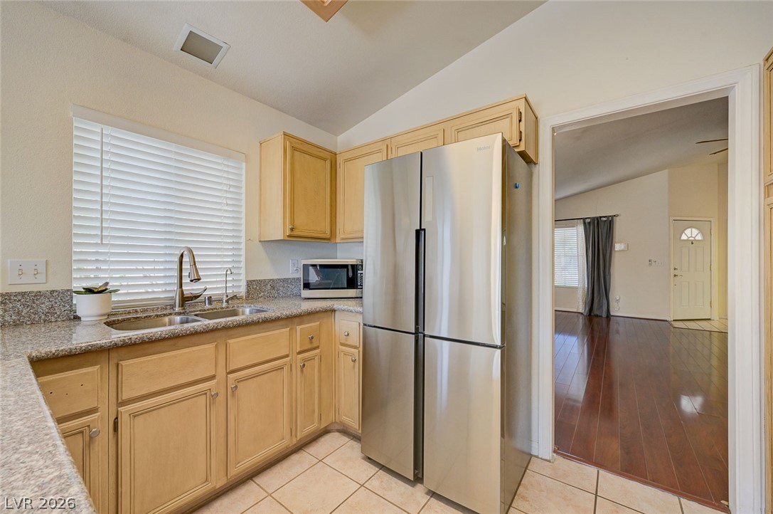 6553 Wild River Drive Las Vegas NV 89108