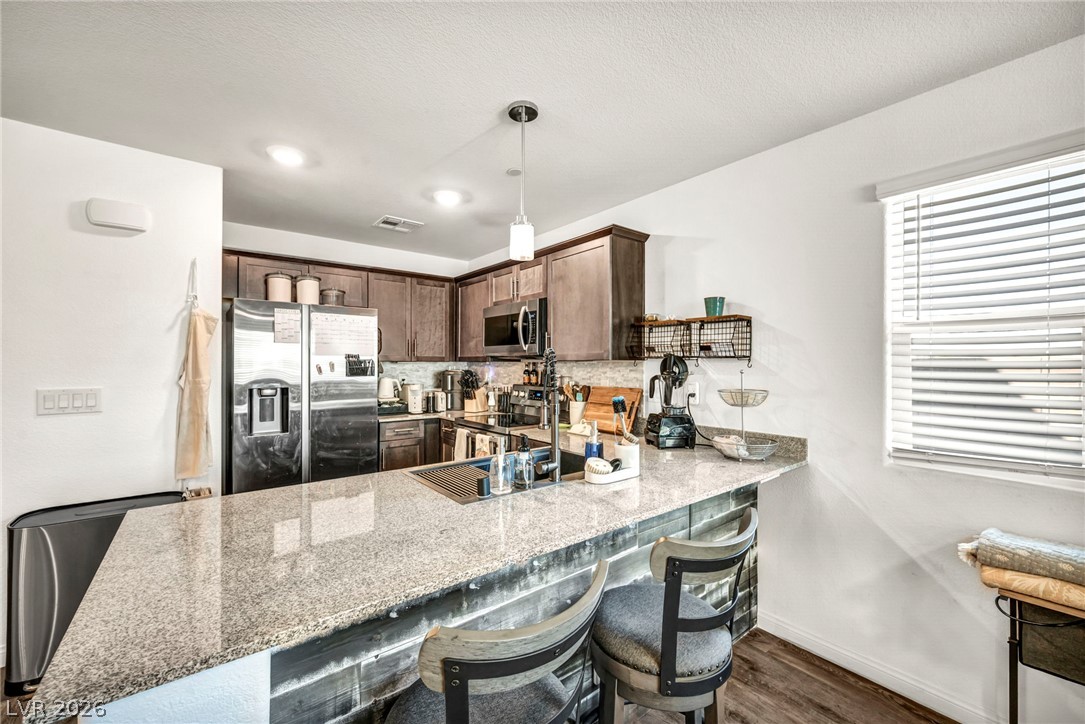2594 Canary Yellow Court North Las Vegas NV 89086