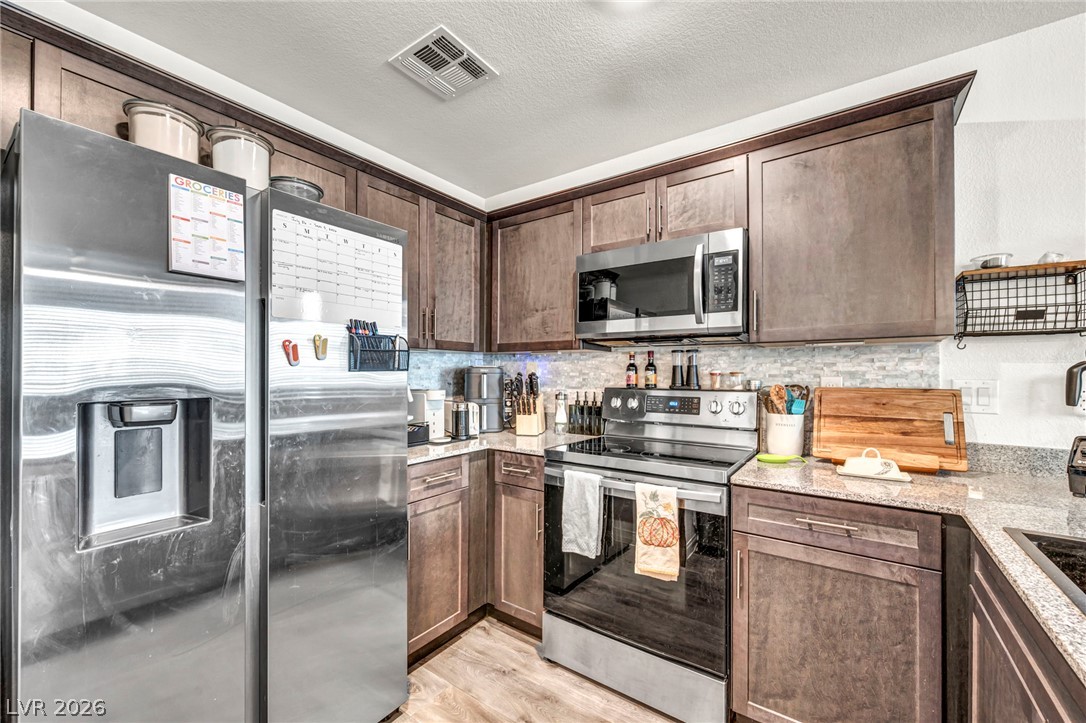 2594 Canary Yellow Court North Las Vegas NV 89086