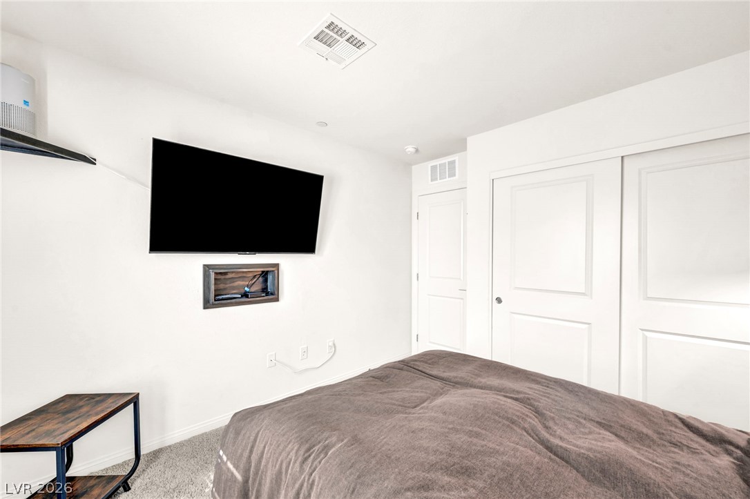 2594 Canary Yellow Court North Las Vegas NV 89086