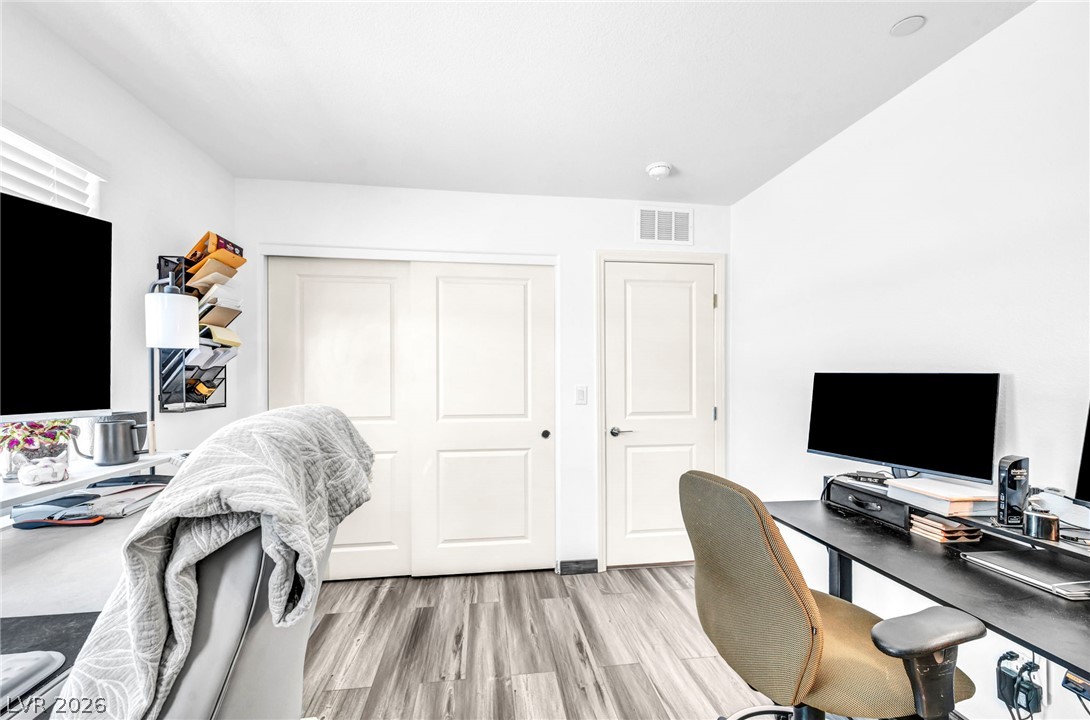 2594 Canary Yellow Court North Las Vegas NV 89086