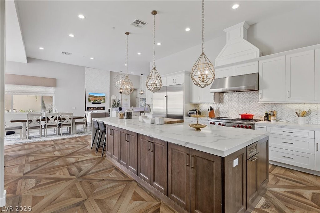 4 Cottonwood Canyon Court Las Vegas NV 89141